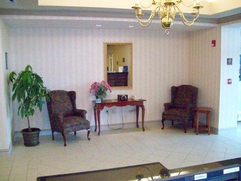 Express & Drums-hazelton By Ihg