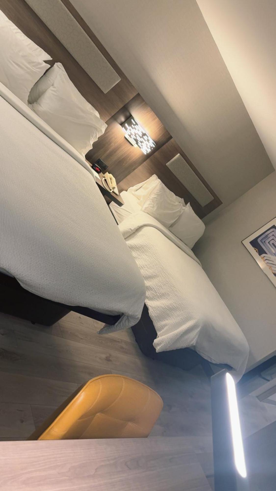 Hotel Express & Drums-hazelton By Ihg Drums